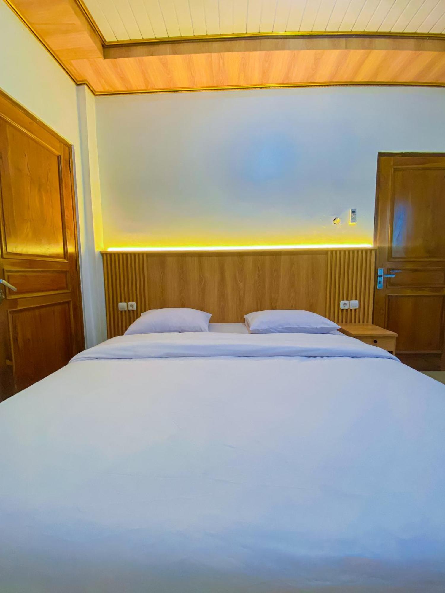 Hotel Wijaya Family 2 Kalasan Zewnętrze zdjęcie
